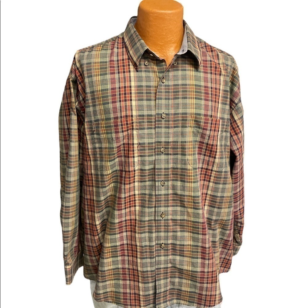 Van Heusen Casual Button Down Shirt in Classic Blue